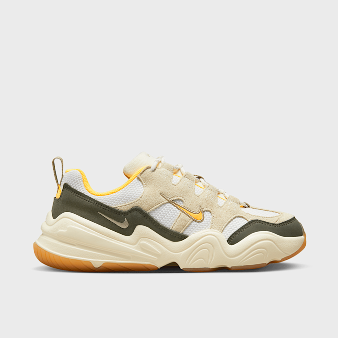 Nike WMNS Tech Hera wit 25857 2