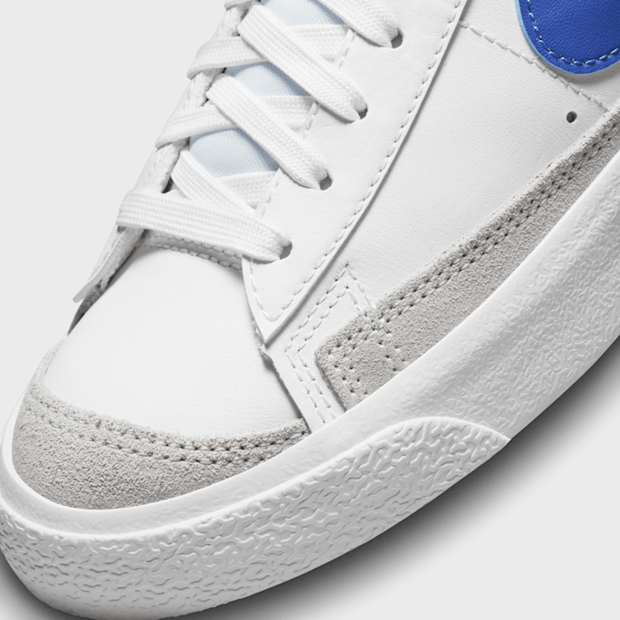 Nike Blazer Mid '77 (GS) blanco 25908 1