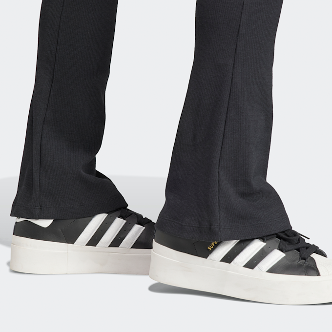 adidas Originals Essentials Rib Flared Leggings schwarz 26353 4