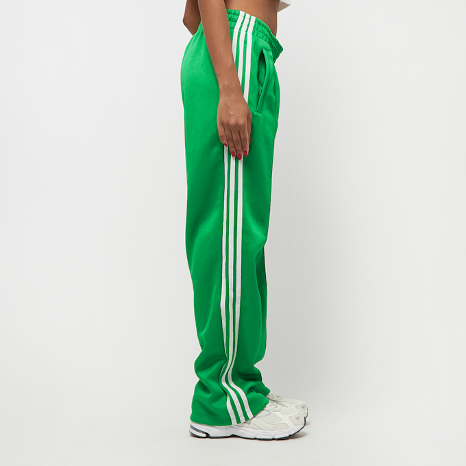 adidas Originals adicolor Superstar Trackpant negro 26361 2