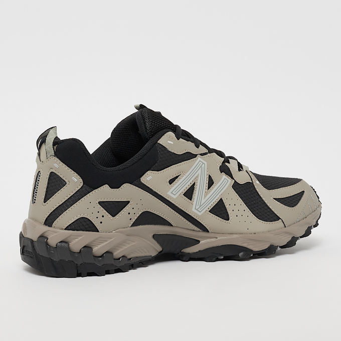 New Balance 610 negro 26420 3