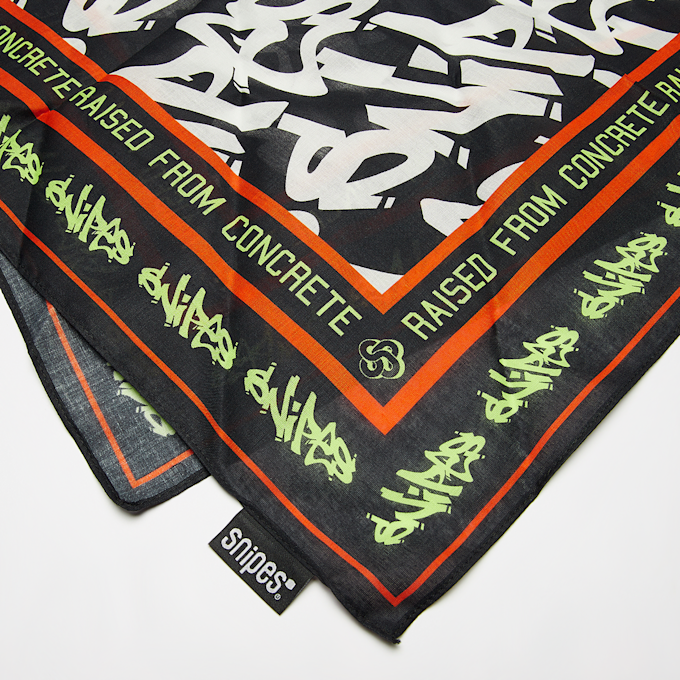 SNIPES Graffiti Bandana multicolor 26686 2