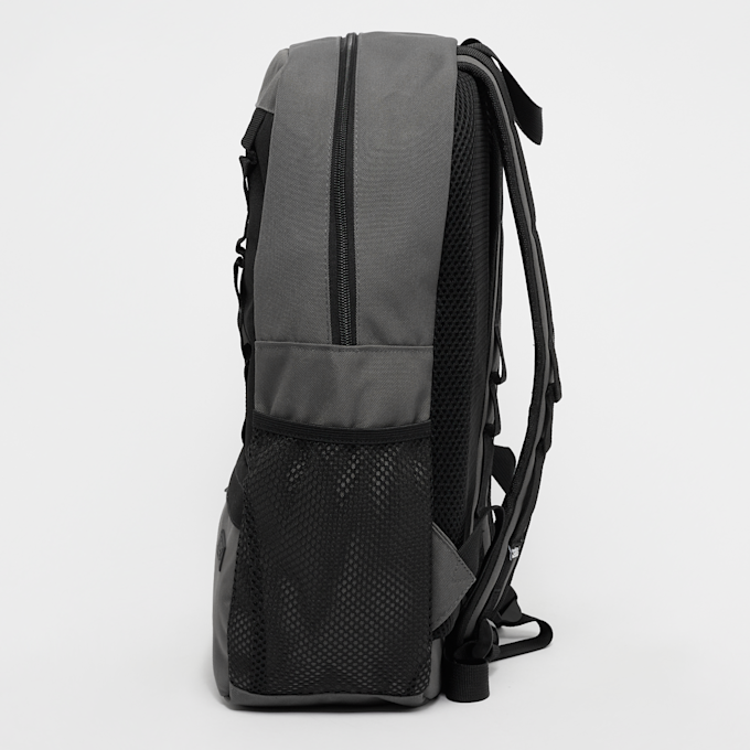 SNIPES Rubber Badge Basic Logo Multipocket Backpack noir 26690 2