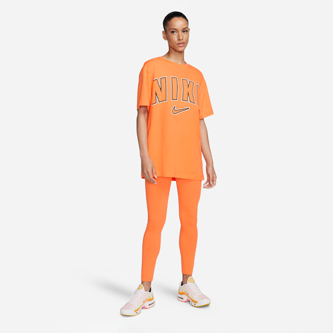 Nike Sportswear T-Shirt grün 26835 4