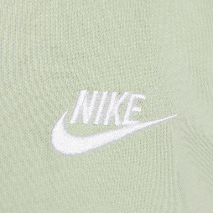 Nike Sportswear Club Essentials T-Shirt rot 27186 4