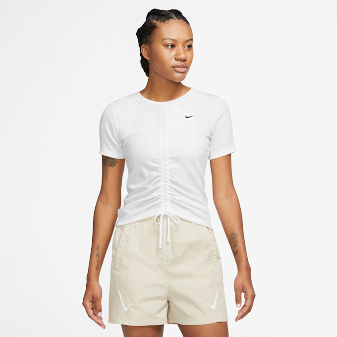 Nike Sportswear Essentials Ribbed Short-Sleeve Mod Cropped Top weiß 27227 1