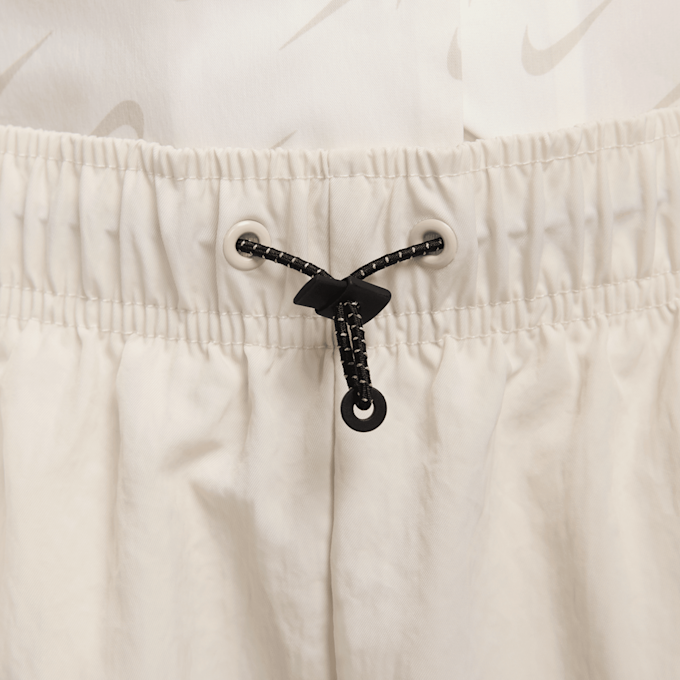 Nike Sportswear Essential High-Rise Woven Cargo Pants beige 27242 3