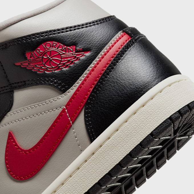 Jordan WMNS Air Jordan 1 Mid gris 27286 8