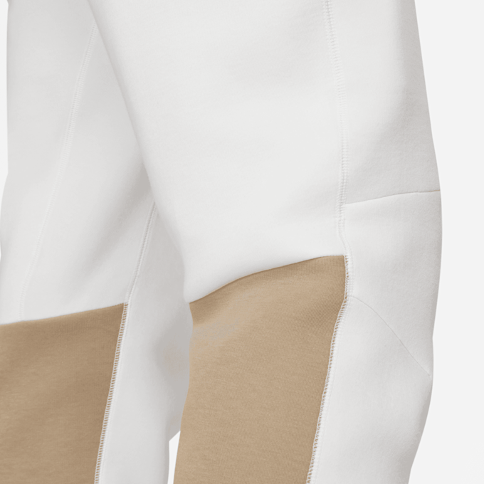 Nike Tech Fleece Jogger wit 27344 7