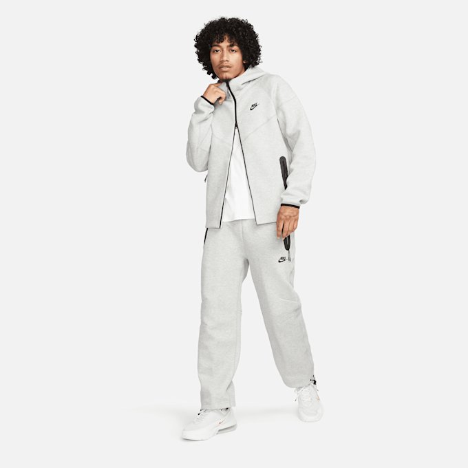 Nike Tech Fleece Open-Hem Sweatpants grau 27345 7