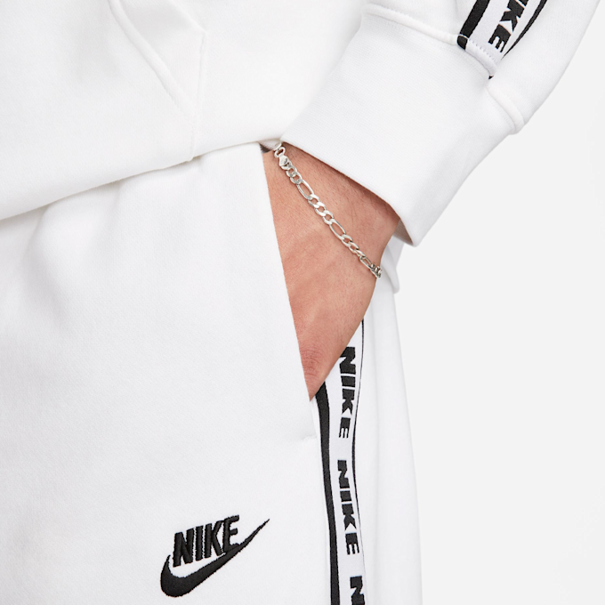 Nike Club Fleece Graphic Hooded Track Suit weiß 27350 7