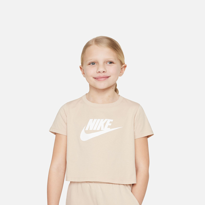 Nike Sportswear Cropped T-Shirt weiß 27378 1