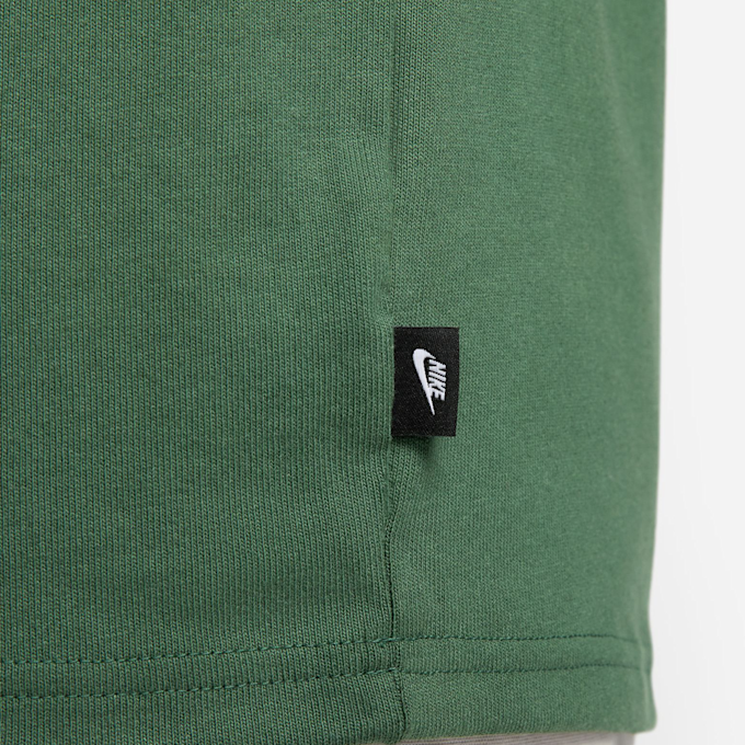 Nike Sportswear Premium Essential Sust Tee zielony 27393 5