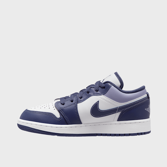 Jordan Air Jordan 1 Low Big Kids' Shoe (GS) biały 27434 1