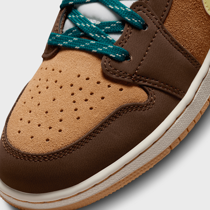 Jordan Air Jordan 1 Mid SE (GS) marrón 27447 7