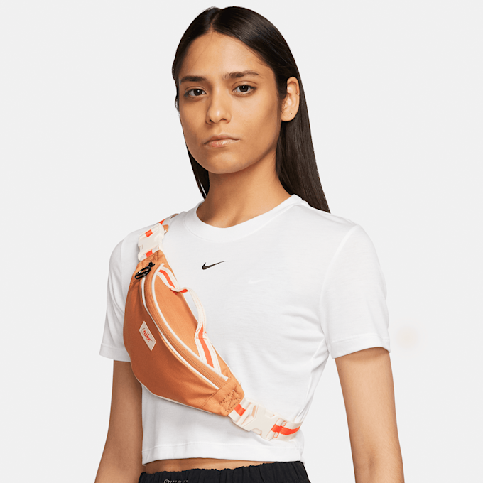 Nike Heritage rosa 27502 3
