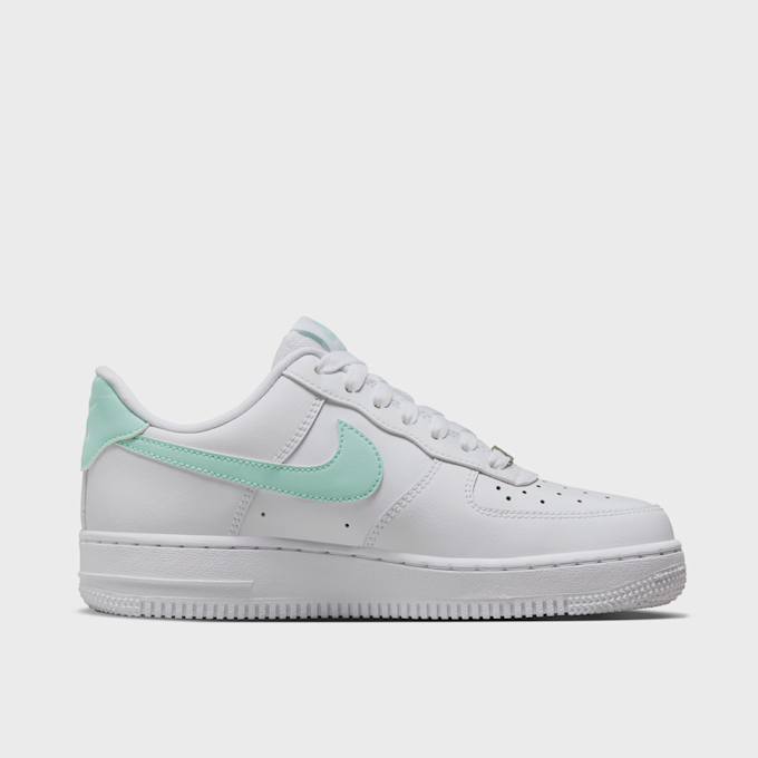 Nike WMNS Air Force 1 '07 wit 27517 2