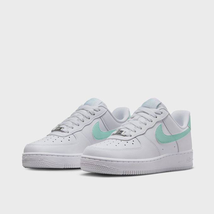 Nike WMNS Air Force 1 '07 wit 27517 4