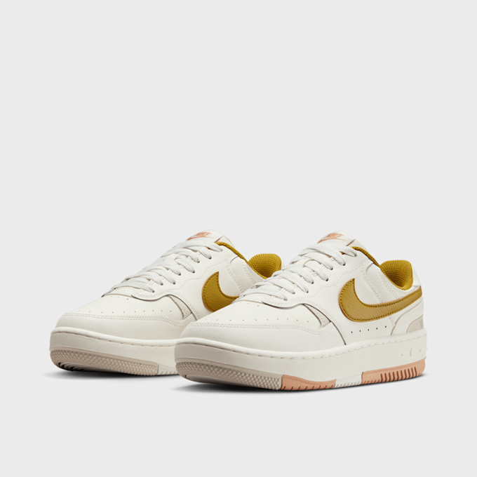 Nike WMNS Gamma Force castanho 27540 4
