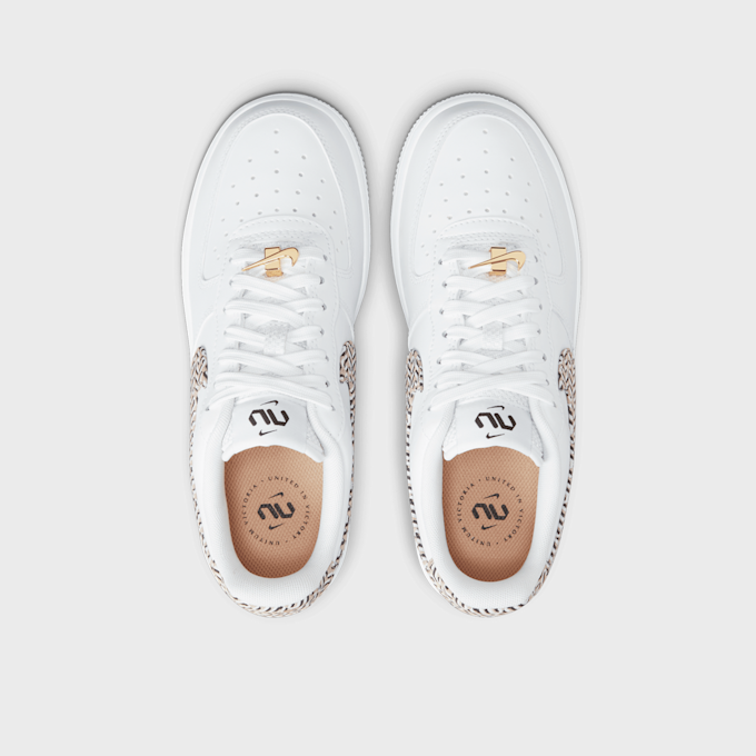 Nike WMNS Air Force 1 LX blanc 27542 6