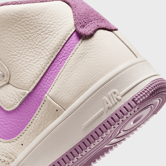 Nike WMNS Air Force 1 Sculpt biały 27543 8