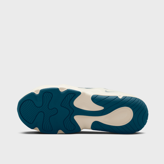 Nike WMNS Tech Hera wit 27585 3