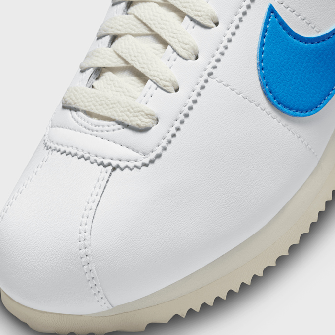 Nike WMNS Cortez weiß 27609 7