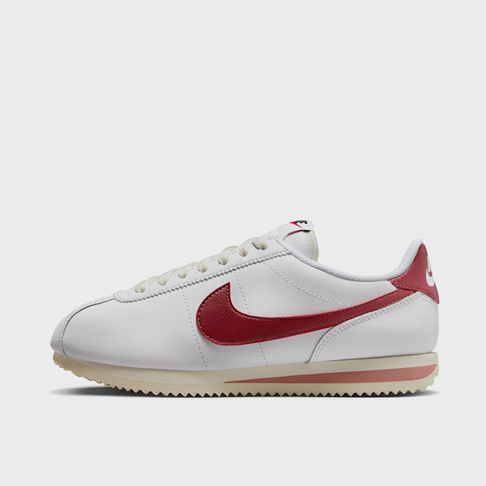 Nike WMNS Cortez weiß 27610 1