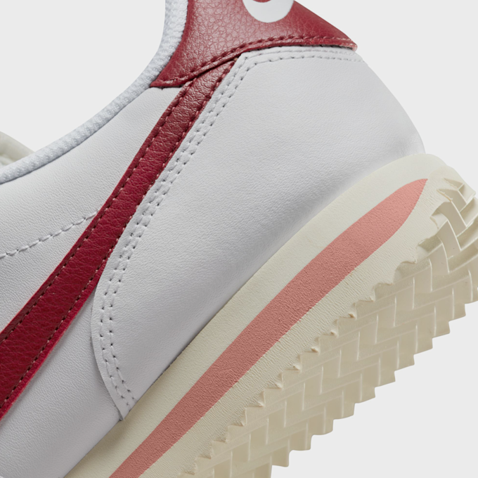 Nike WMNS Cortez weiß 27610 8