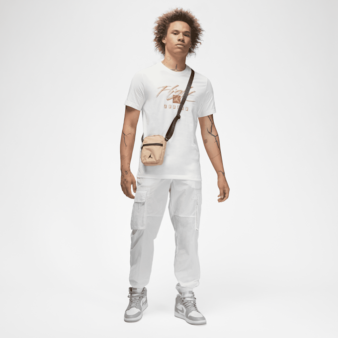 Jordan Flight Essentials T-Shirt wit 27727 4