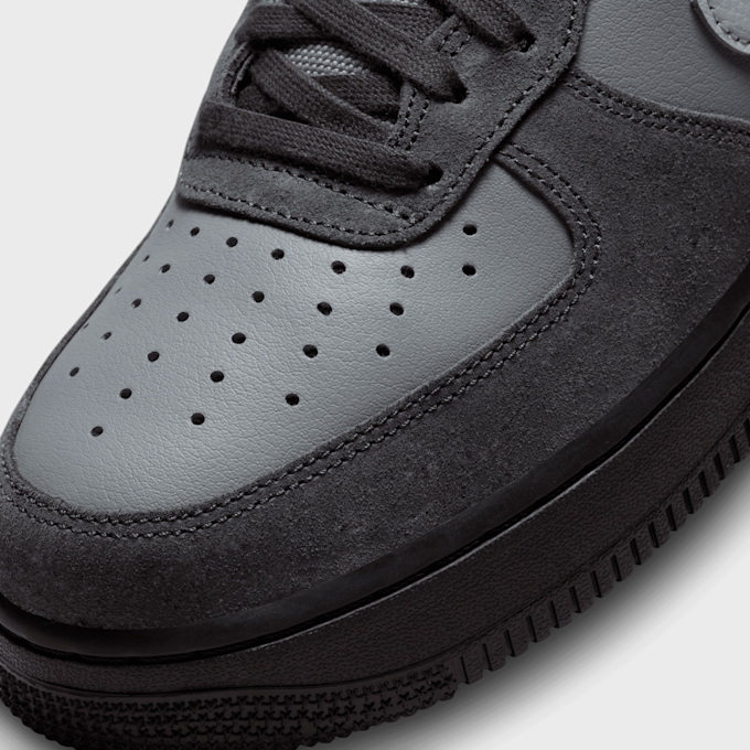 Nike Air Force 1 LV8 gris 27758 7