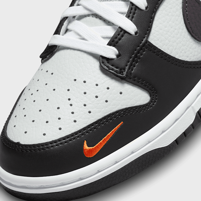 Nike Dunk Low noir 27764 7