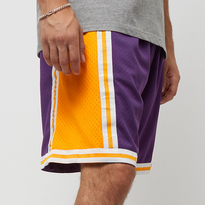 Mitchell & Ness NBA Swingman Shorts Los Angeles Lakers morado 27963 3