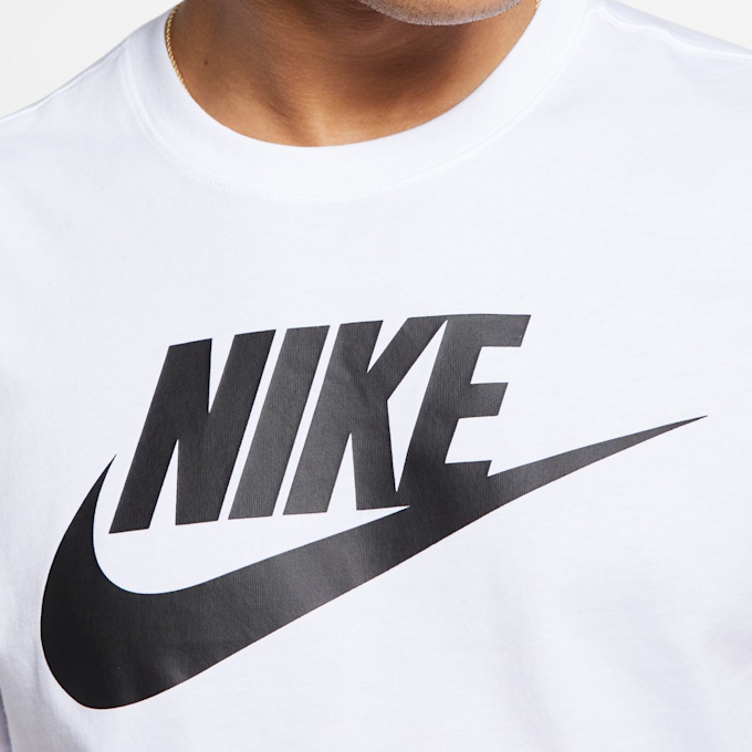 Nike Sportswear Tee Icon Futura weiß 28031 3