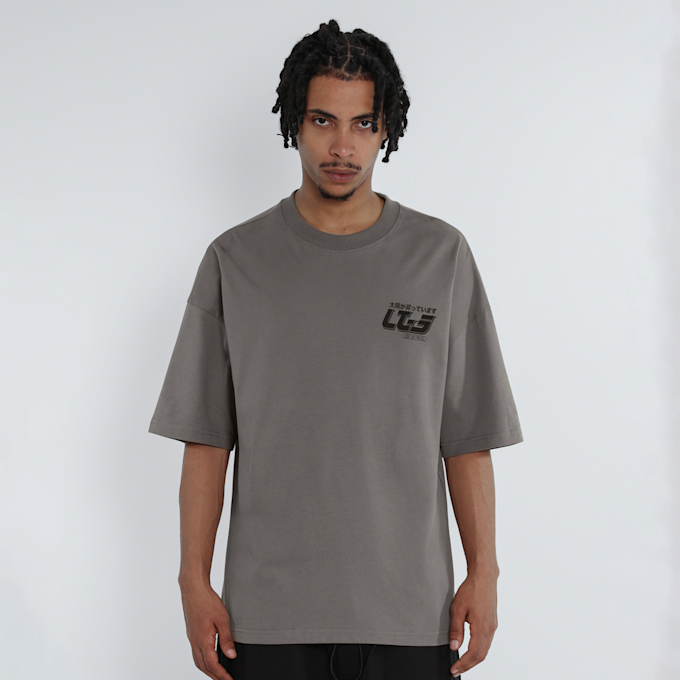 Low Lights Studios Okami Tee grigio 28121 1