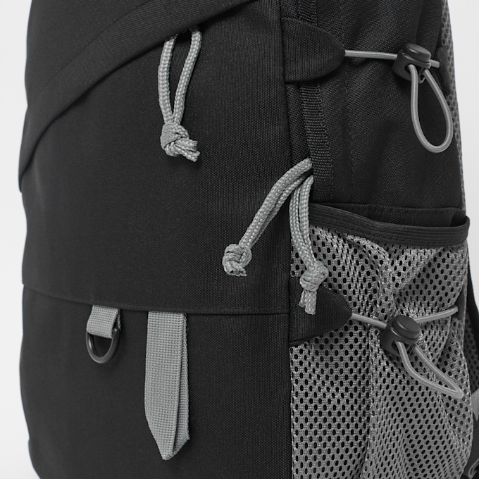 SNIPES Woven Label Basic Logo Multi Pocket Backpack schwarz 22905 4