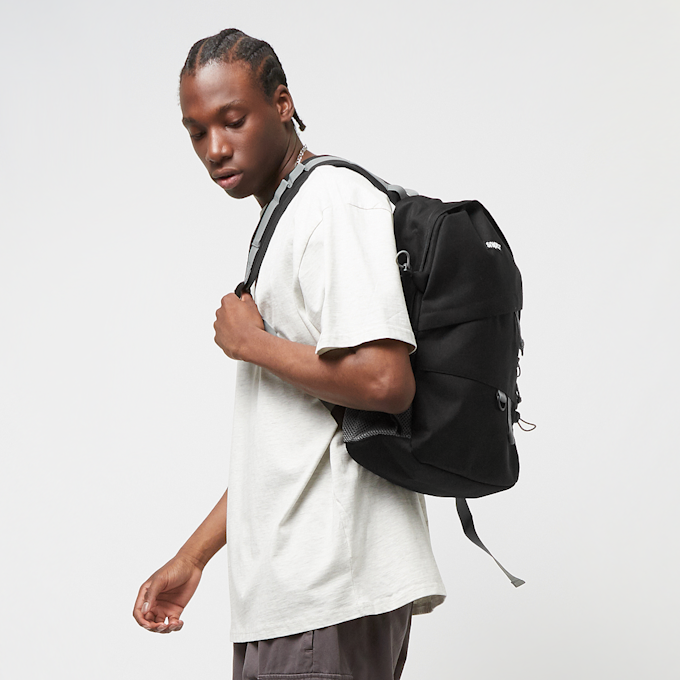 SNIPES Woven Label Basic Logo Multi Pocket Backpack schwarz 22905 6