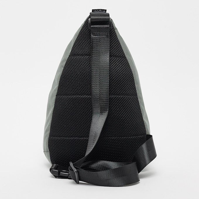 SNIPES Woven Label Basic Logo Multi Pocket Sling Bag višebojno 22914 3