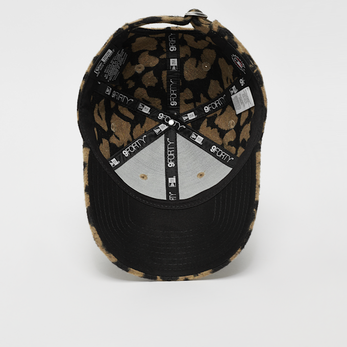 New Era 9Forty Female Leopard MLB New York Yankees multicolore 23275 3