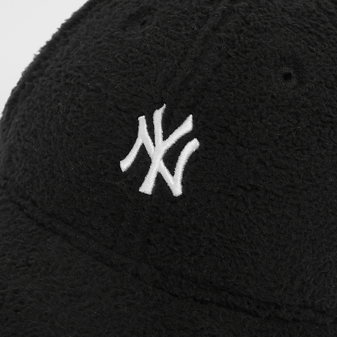 New Era 9Forty Female Teddy MLb New York Yankees nero 23276 4