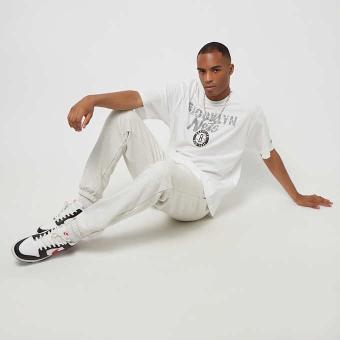 New Era Team Script Oversized Tee Brooklyn Nets wit 23282 5