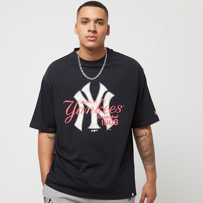 New Era MLB Lifestyle Oversized Tee New York Yankees negro 23290 1