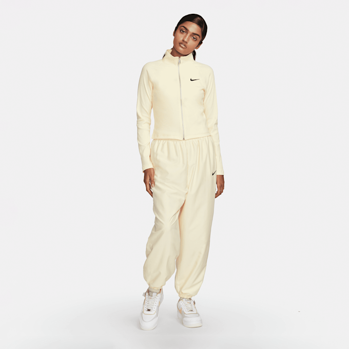 Nike Sportswear Trend Jacke beige 23852 5