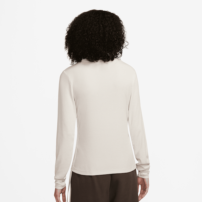Nike Sportswear Essential Rib Longsleeve Mod Crop Top beige 23910 2