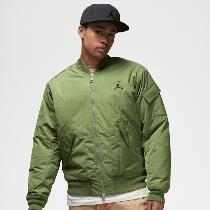 Jordan Essential Statement Eco Renegade Jacket grün 23984 1