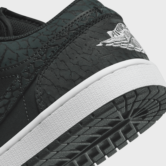 Jordan Air Jordan 1 Low SE schwarz 24019 8
