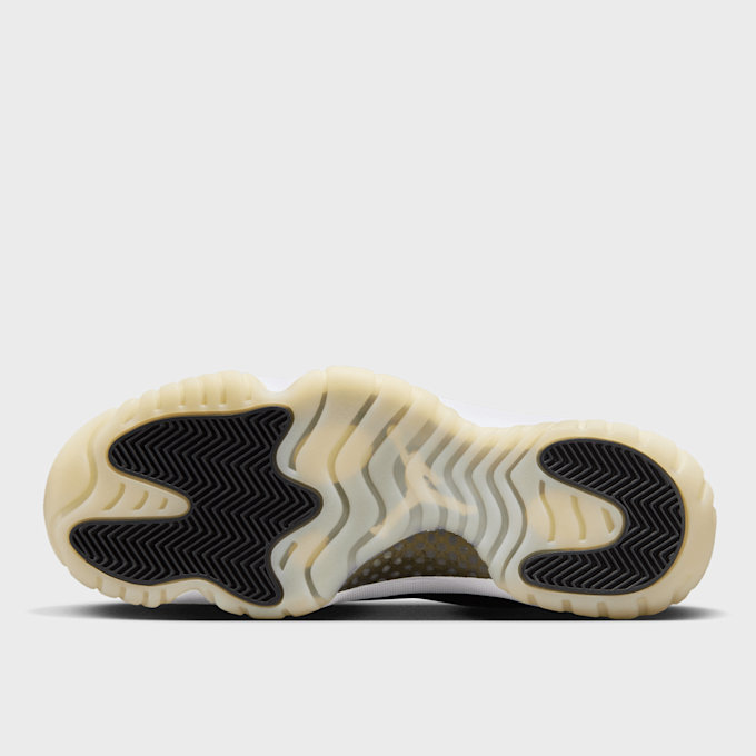 Jordan Air Jordan 11 Retro weiß 24024 3