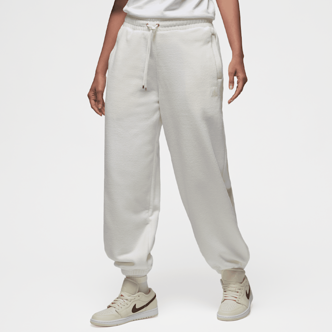 Jordan Flight Fleece Winterized Pants beige 24046 1