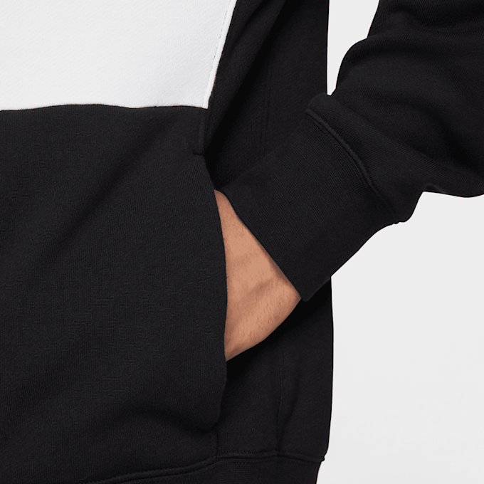 Nike Club + French Terry Color-Blocked Hoodie negro 24056 3