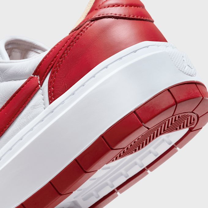 Jordan WMNS Air Jordan 1 Elevate Low rouge 24157 8